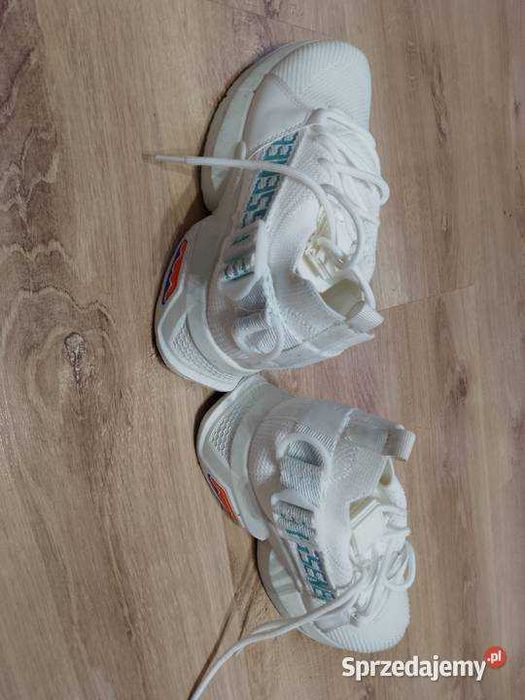 Buty sportowe damskie rozmiar 36 jak nowe