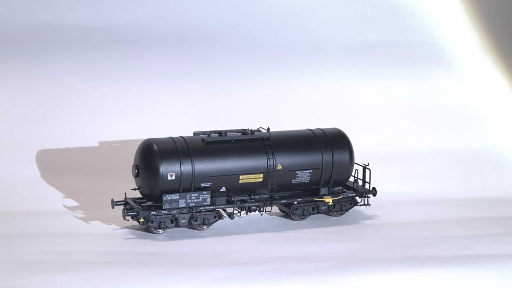 Wagon, cysterna Piko 58453 H0 - Zakłady Koksownicze