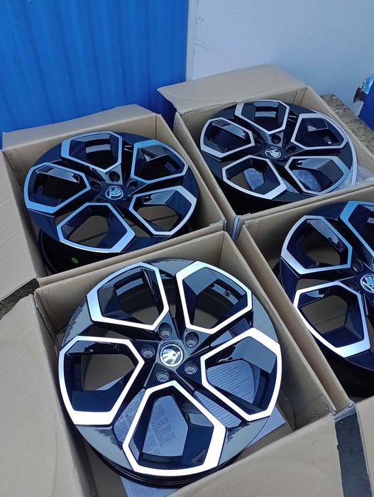 Felgi aluminiowe 5x112 R18 ET42 Cupra Ateca Leon Audi Ford MG NOWE