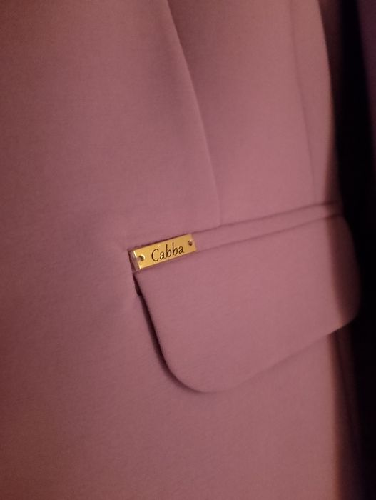 Garnitur damski Fioletowy liliowy komplet żakiet 40 spodnie 38