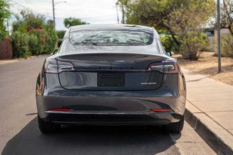2022 Tesla Model 3 Long Range