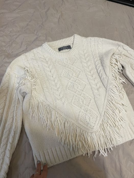 Стильный свитер!