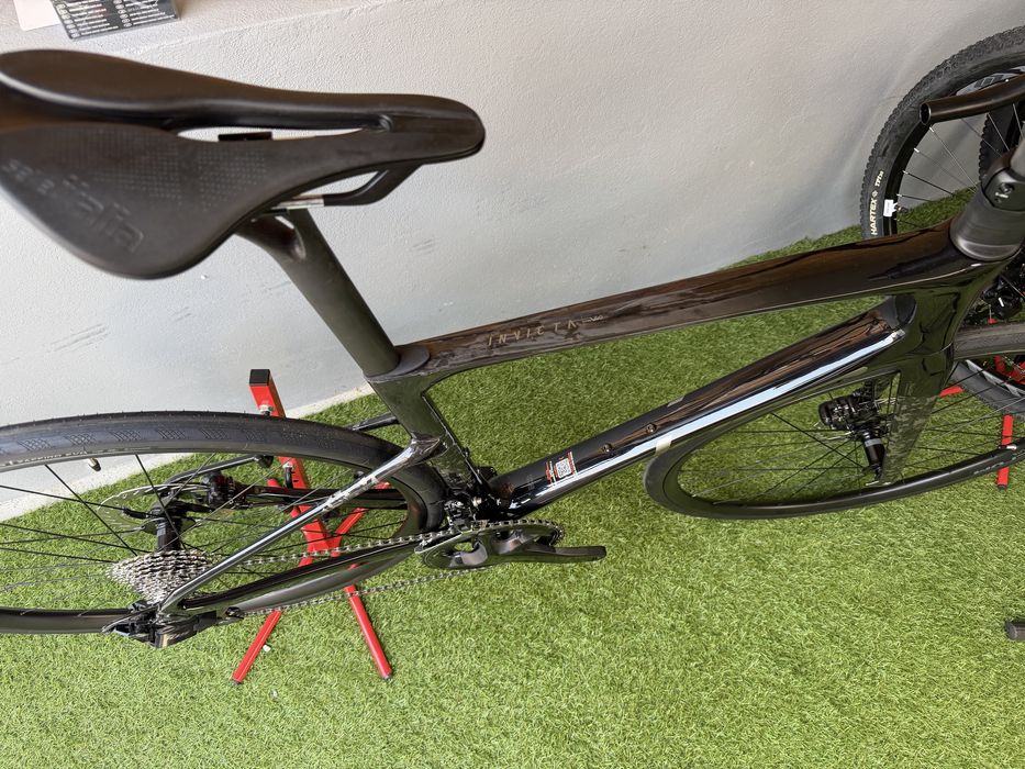 Novas 2027 coluer invicta carbono