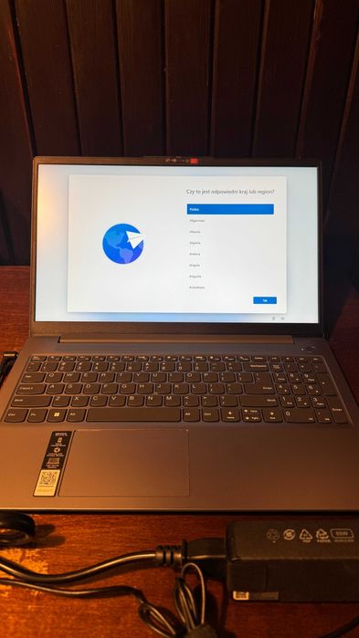 Lenovo IdeaPad Slim 3-15 i5-12450H/16GB/512/Win11
