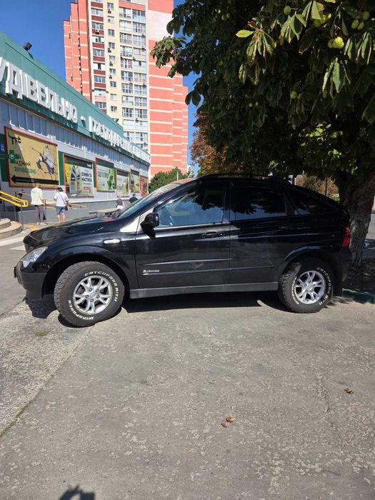 Продам ssangyong actyon 2012