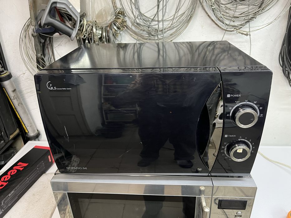 Мікрохвильова піч Deawoo