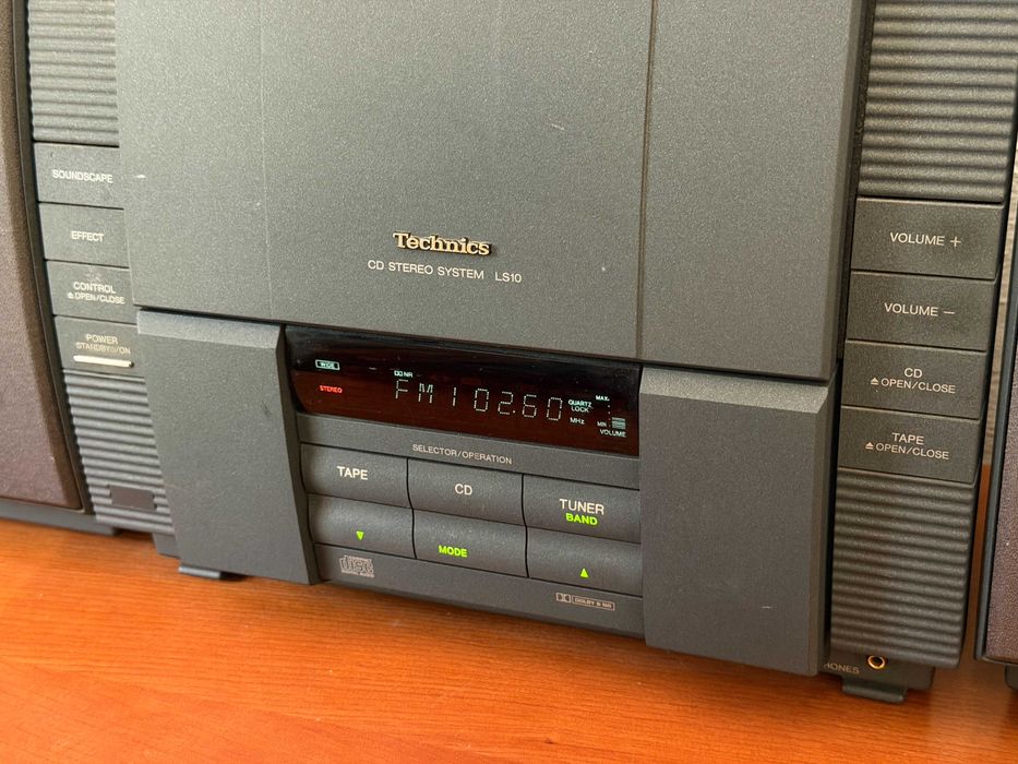 Technics CD Stereo System LS10