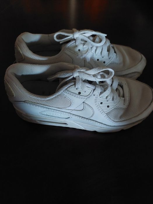 Ténis Nike Air Brancos 36,5