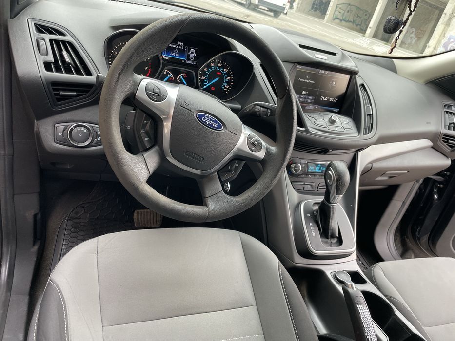 Форд Ескейп Ford Escupe SE 1,6 EcoBust