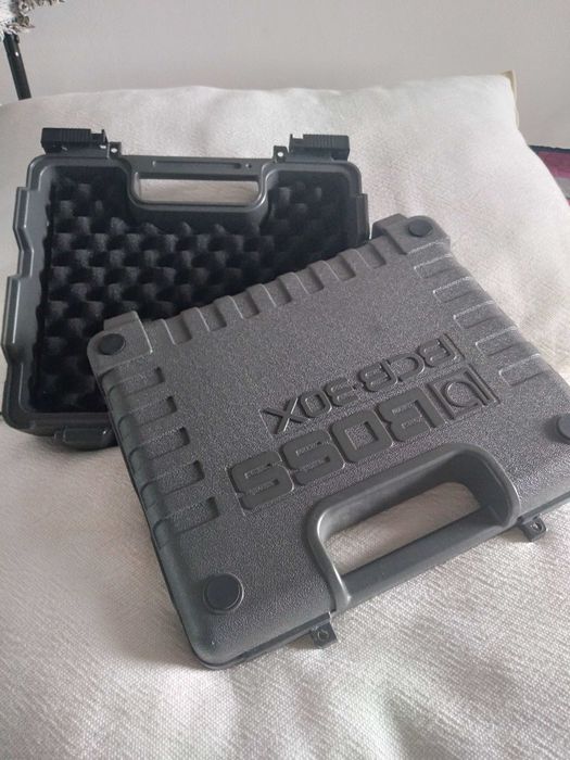 Caixa BOSS para 3 pedais