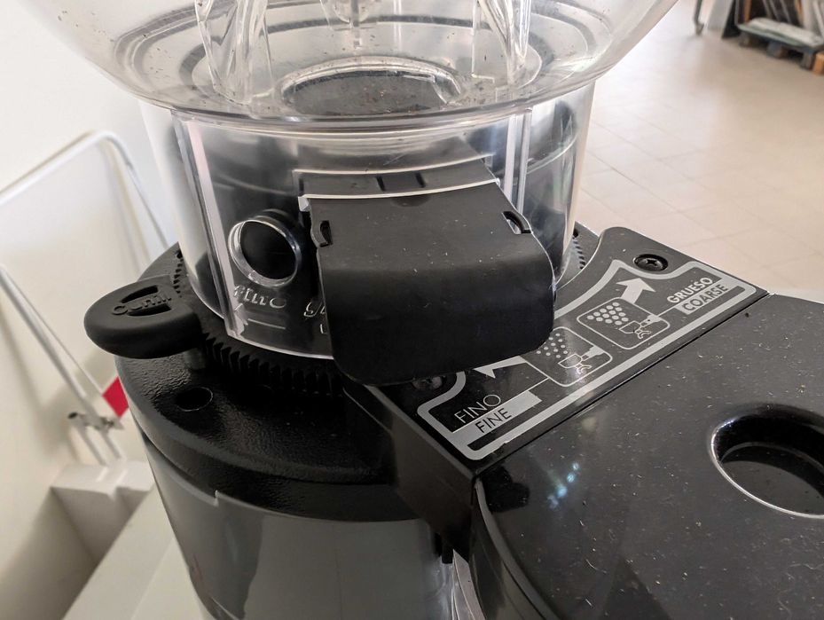 Moinho de café cinza / 2 kg / 356 W