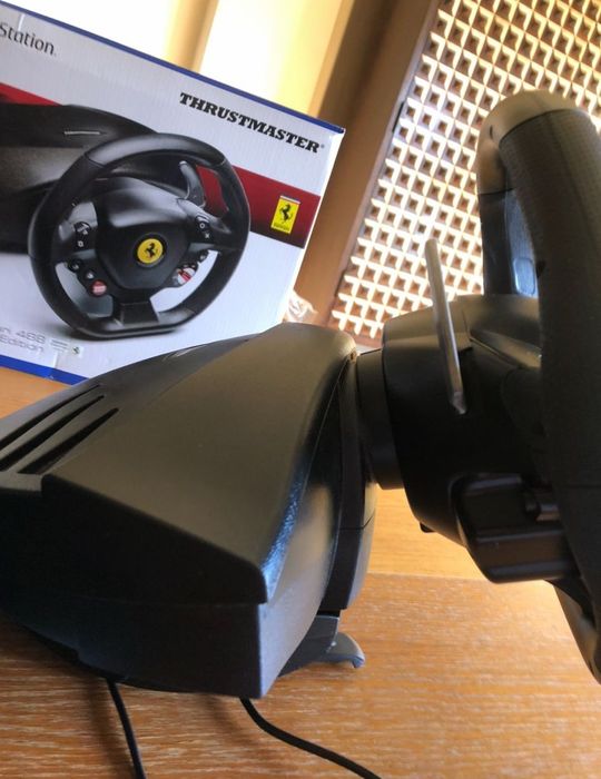 volante e pedais T80 Ferrari 488 GTB edition