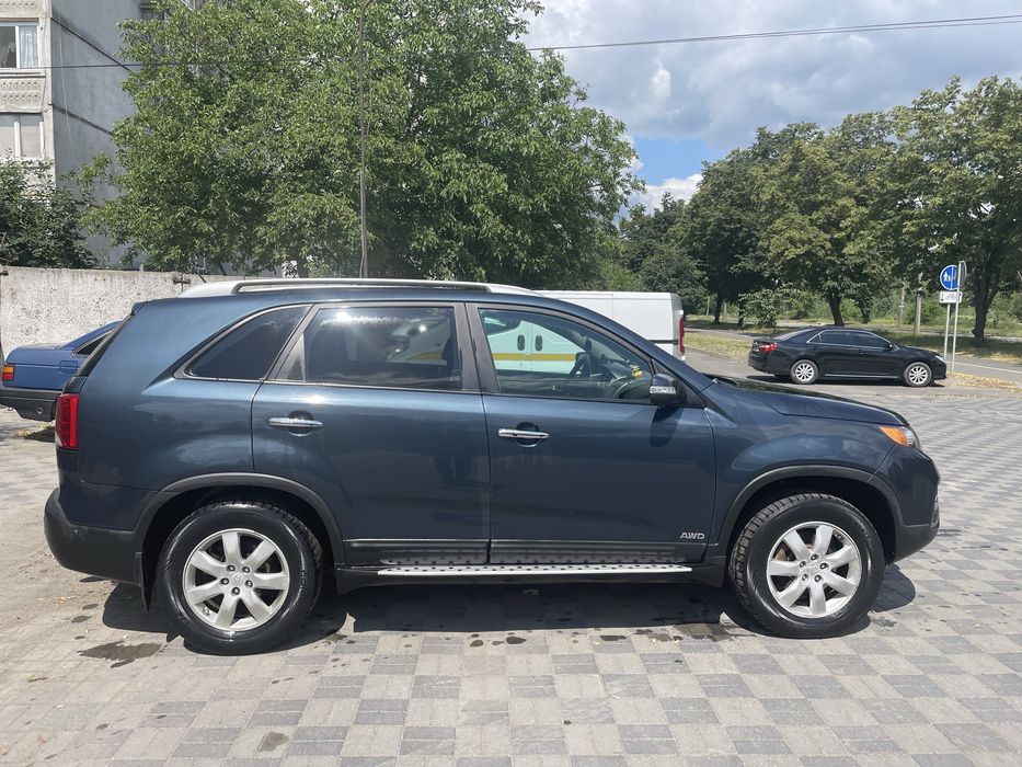 Продаю Kia Sorento 2010р.