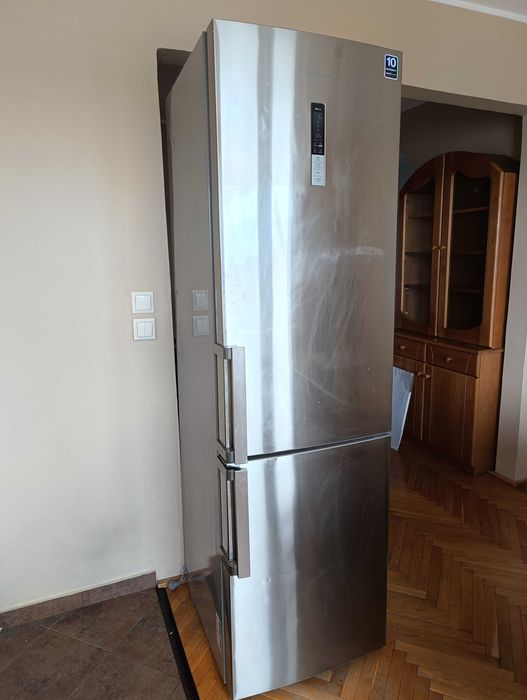 Lodówka Samsung No Frost w dobrym stanie