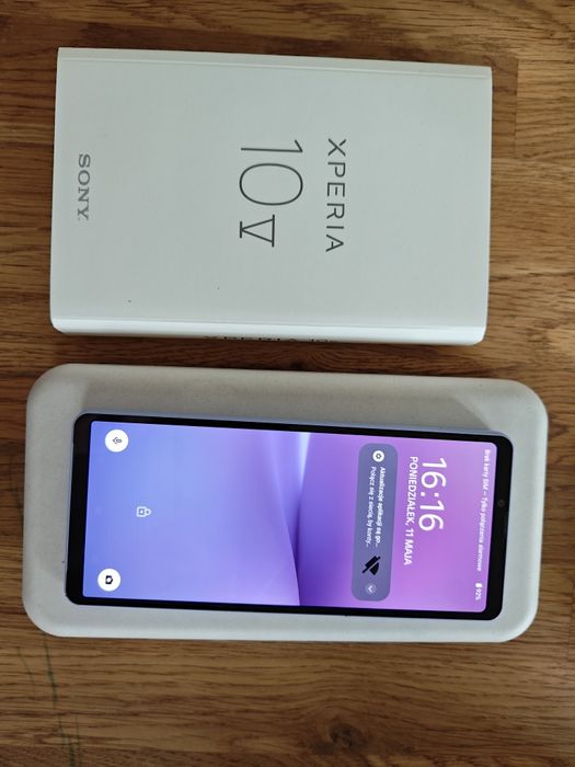 Sony Xperia 10 V stan super stan