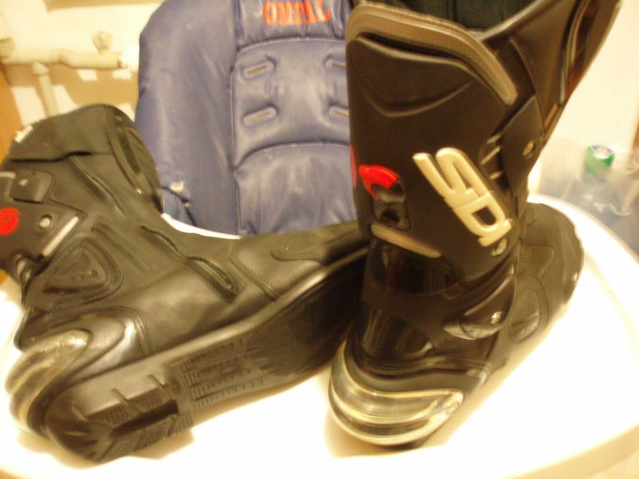 мотоботи 44 розмір