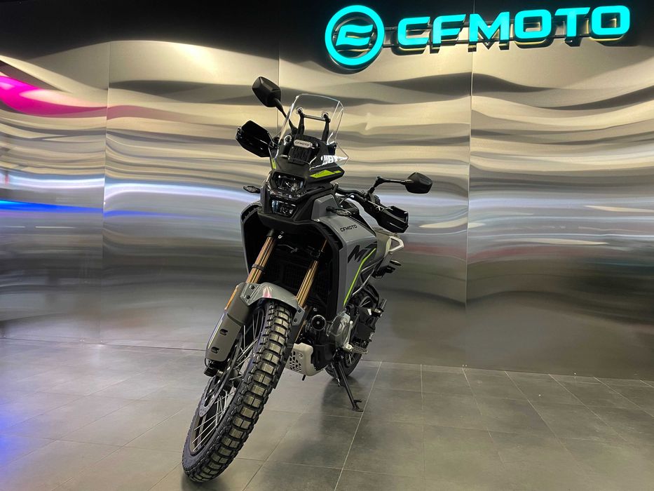 Мотоцикл CFMOTO 450MT