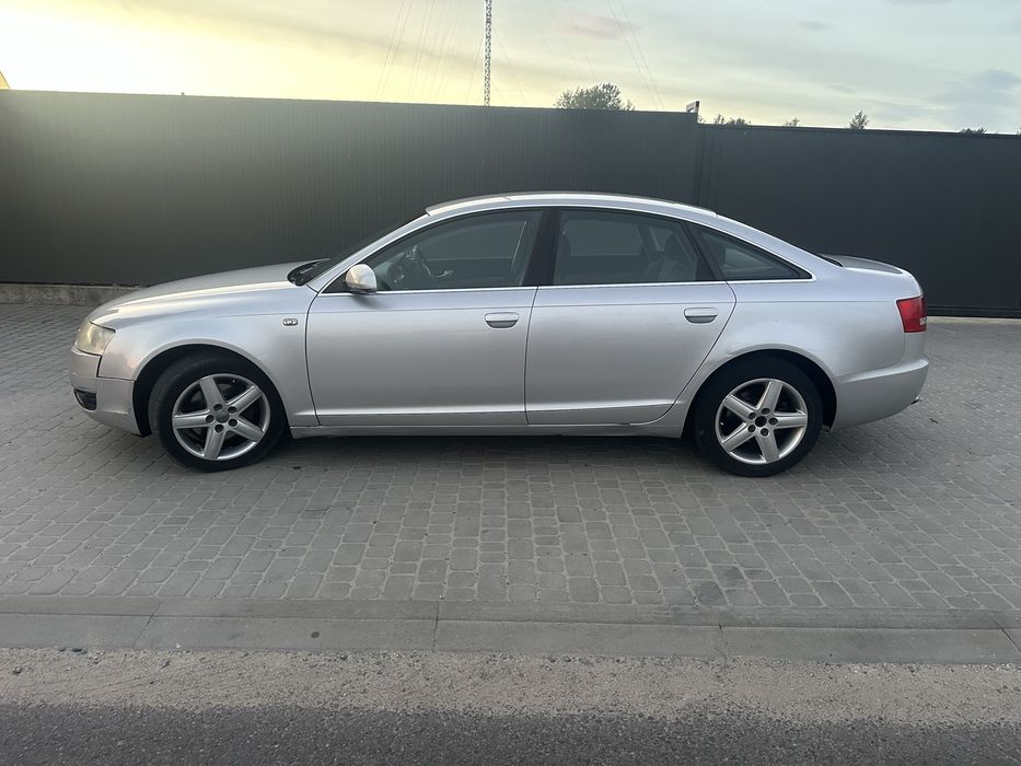 Продам авто Ауді а6 с6 нерозмитнений мотор 2.0 дизель