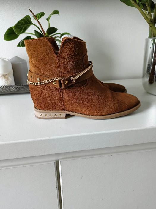 Botki damskie Carinii