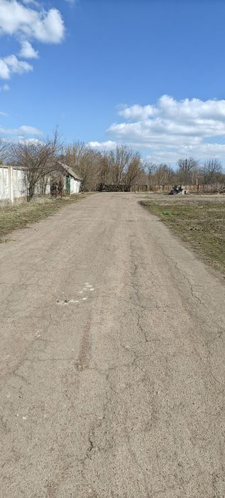 Продам окремі приміщення