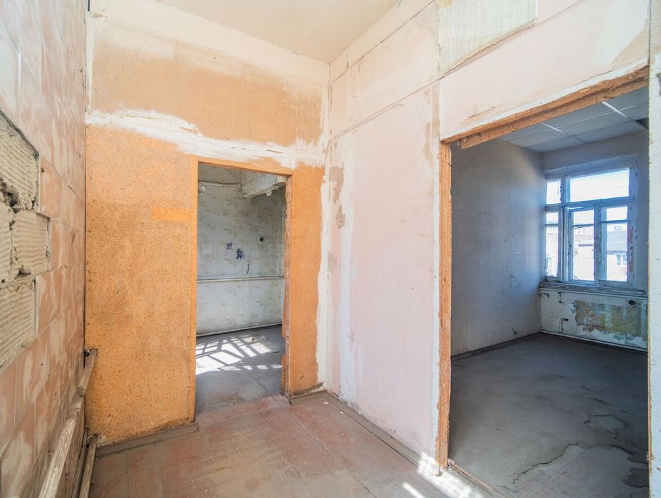 ‼️Продаж комерційного комплексу окремих будівель з двором в центрі‼️