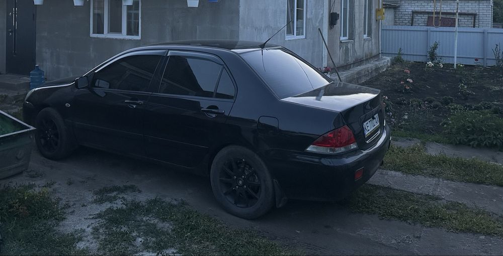Mitsubishi Lancer 9