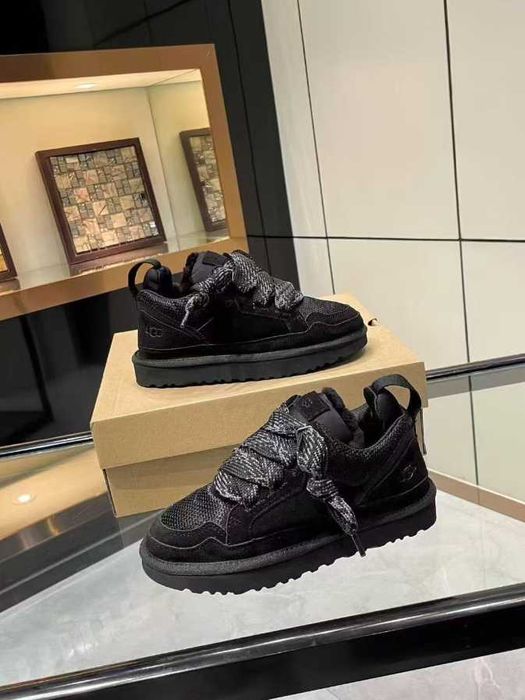 UGG Lowmel Black_R.40