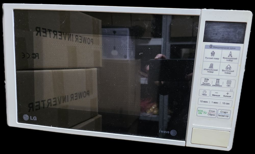 Мікрохвильова піч LG