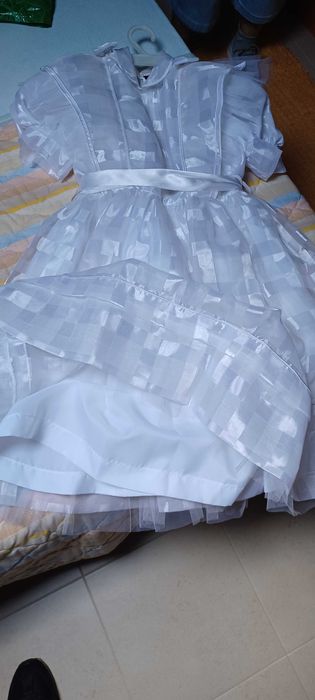 Vestido cerimónia menina