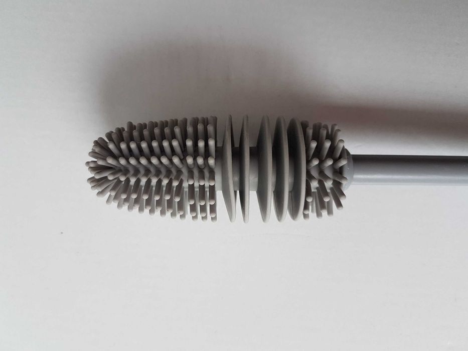 Szczotka silikonowa szara do mycia butelek termosów 33cm