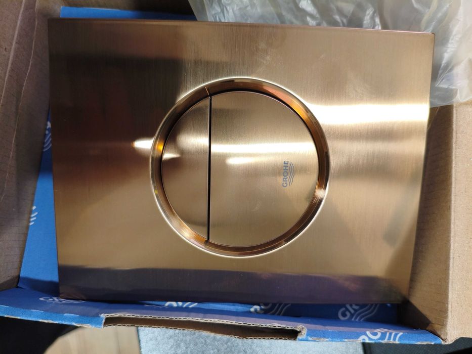 Nova cosmopolitan s przycisk uruchamiający brushed warm sunset