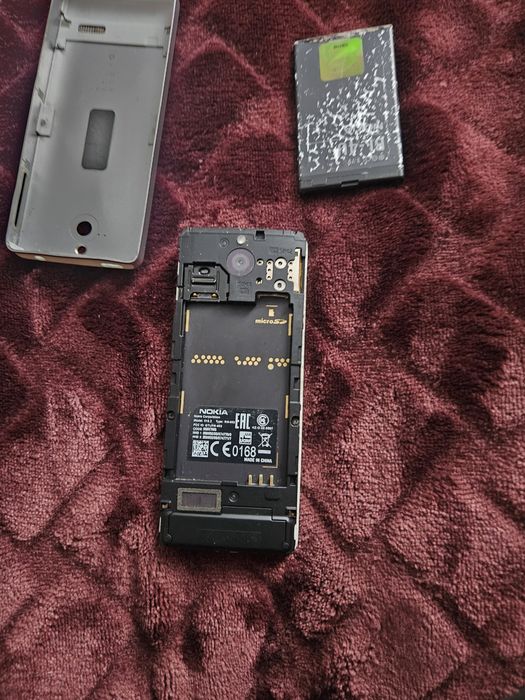 Нокіа 515 продам