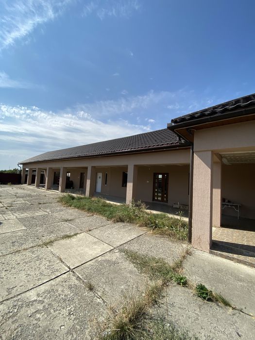 Продам будинок у передмісті Берегова