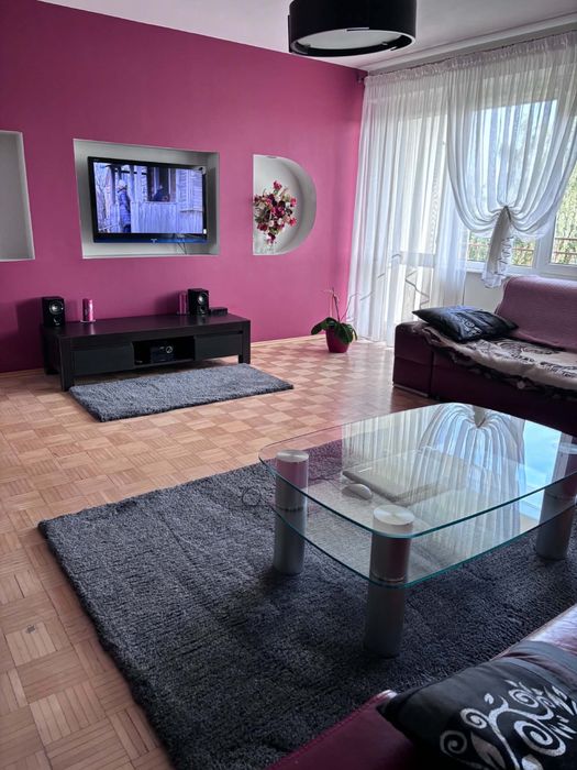 Przestronne M4 61 m² z balkonem w centrum Brzezin!