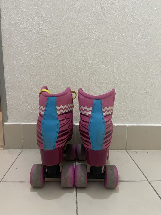 Patins 4 rodas da Soy Luna