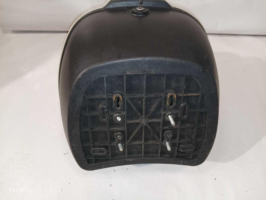 WSK - Simson - Komar - Romet - schowek - kufer - bagażnik.