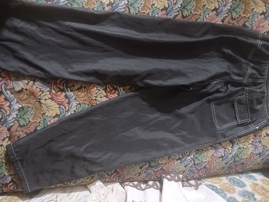 Бегі штани з малюнками