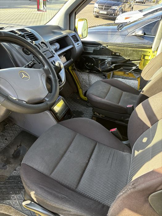 Mersedes vito 2.2d  2000р