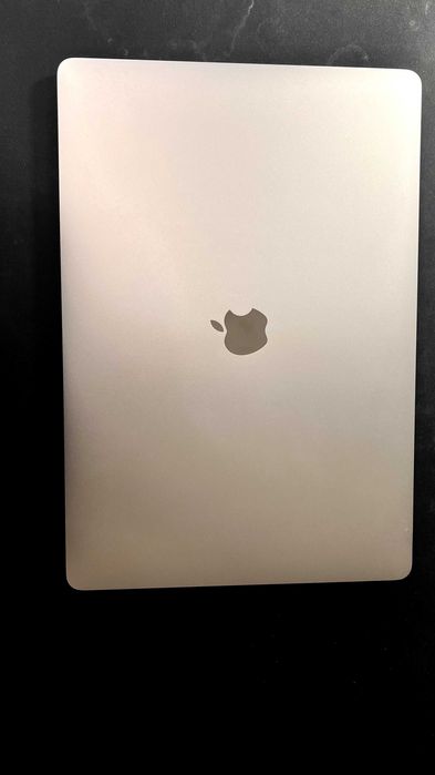 Apple MacBook Pro 15” A1707 16gb 512gb Touchbar