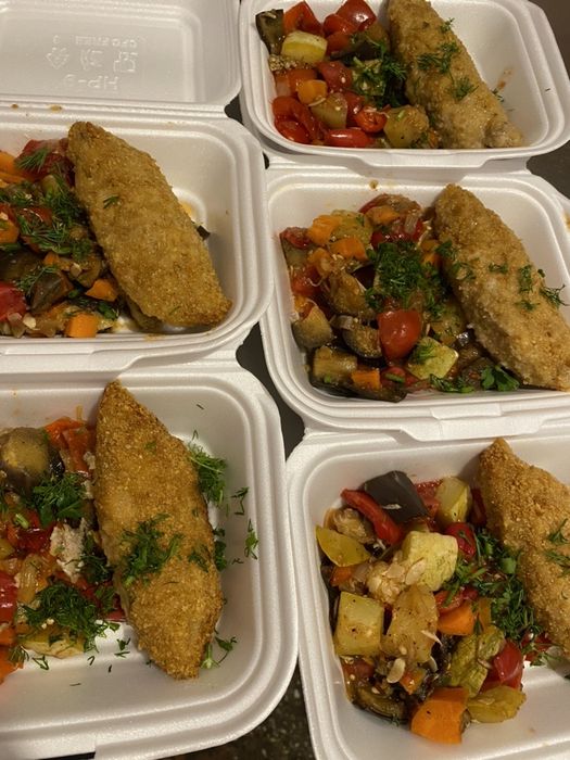 Доставка лучших  вкусных домашних обедов