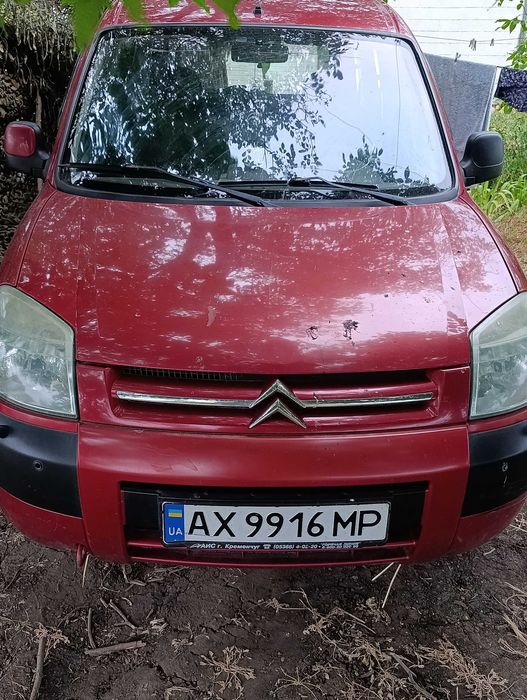 Авто Сітроен берлінго