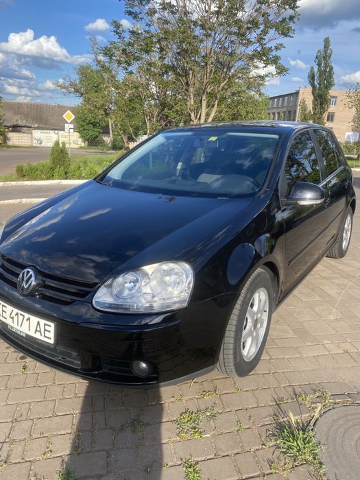 Продам авто Volkswagen Golf.