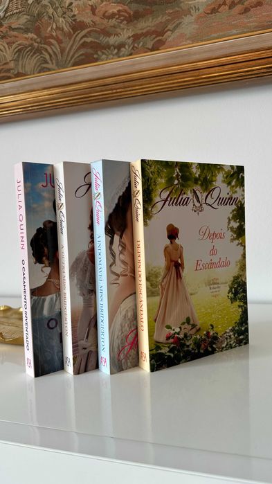 Coleção Livros de "Julia Quinn" - 4 Livros