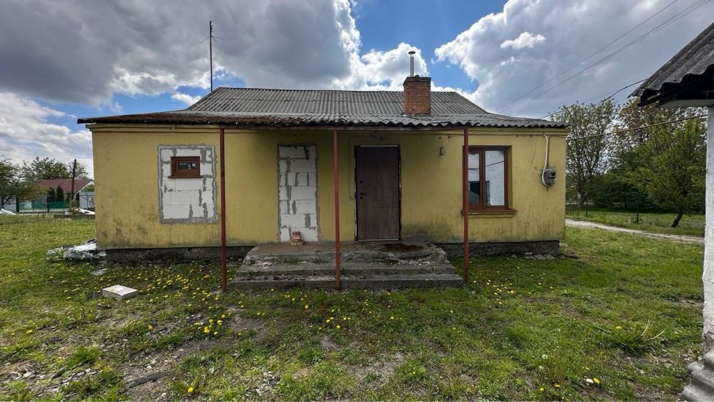 Продам будинок с. Острівок