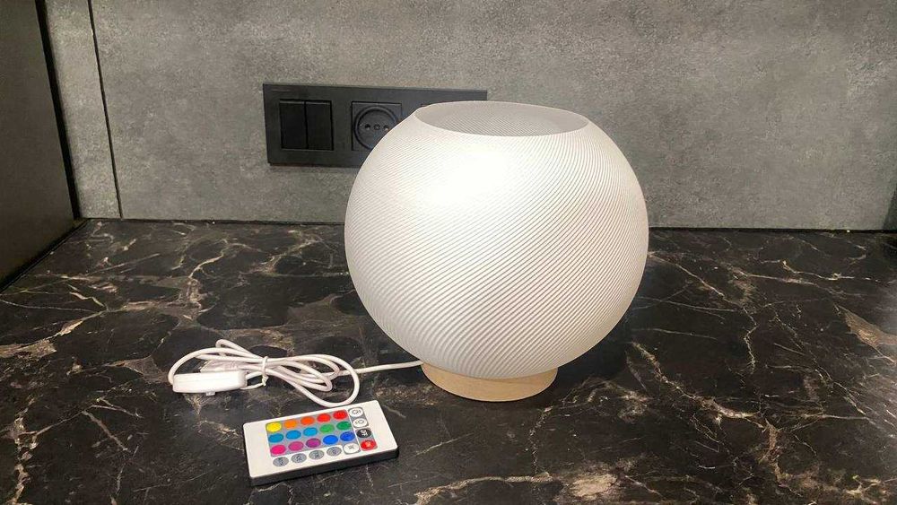 Дизайнерська настільна лампа USB, RGB (різні кольори), пульт, від павербанка, 3D-друк, Дерево (БЕЗКОШТОВНА ДОСТАВКА)