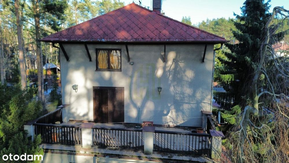 Dom z dużą działką  i szybkim dostępem do Warszawy