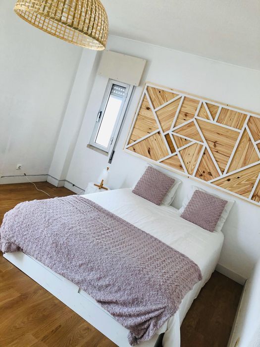 Quarto de solteiro ou casal em alfragide 575€