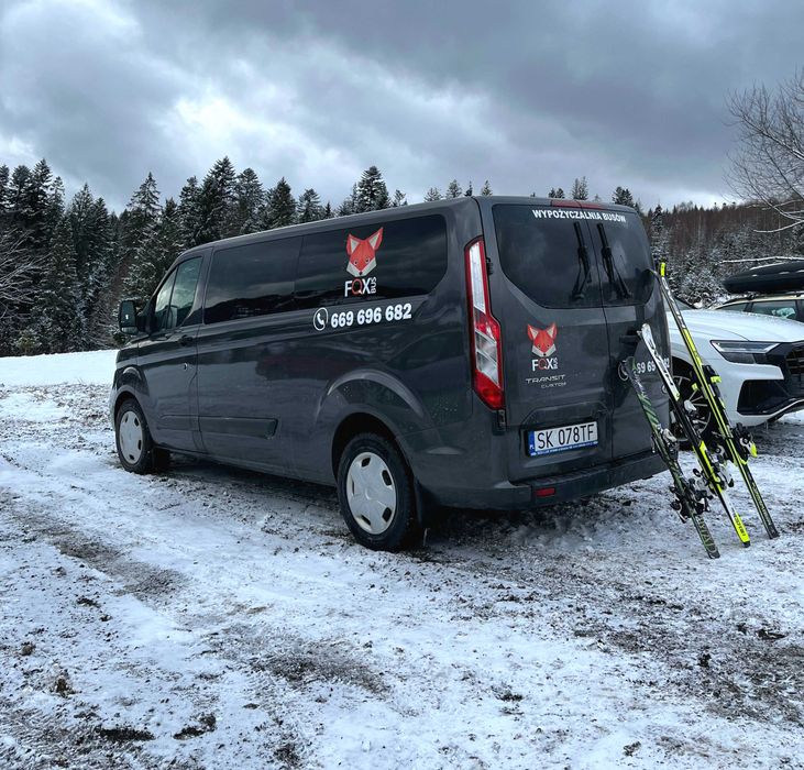 Wynajem busa | Wypożyczalnia BUS | 9 osób | Ford Transit Custom