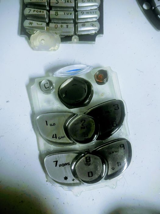 Peças e acessórios para telemóveis antigos