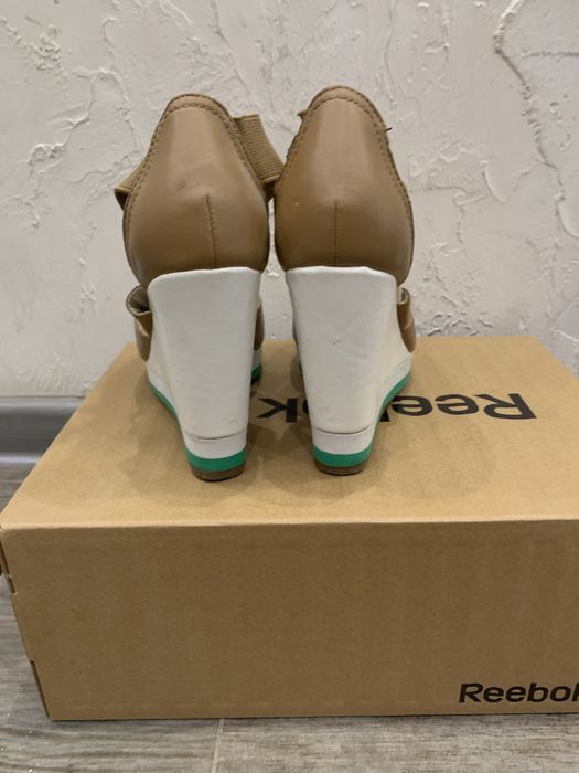 Босоніжки жіночі, 37 р.